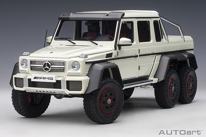 Mercedes-benz G63 AMG 6x6 - Designo Diamond White (AUTOart) 1/18