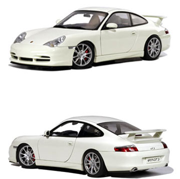 2003 Porsche 911 (996) GT3 - White (AUTOart) 1/18