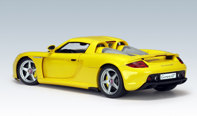 Porsche Carrera GT - Yellow (AUTOart 78043) 1/18