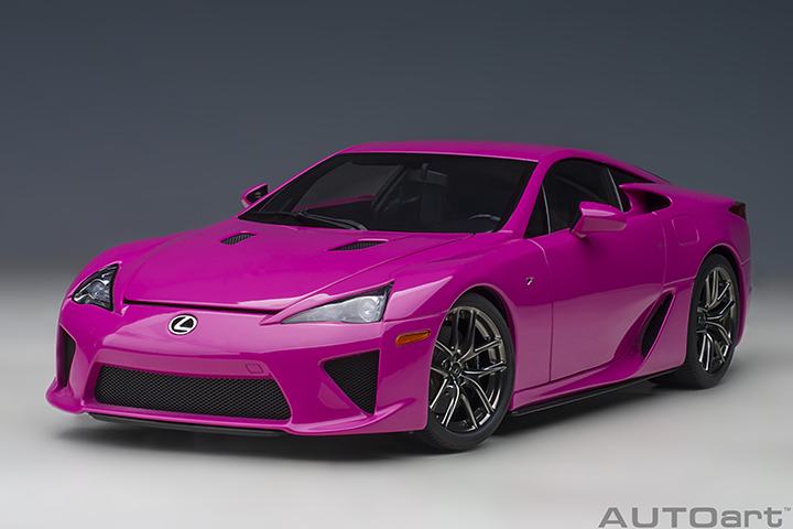 Lexus LFA - Passionate Pink (AUTOart) 1/18