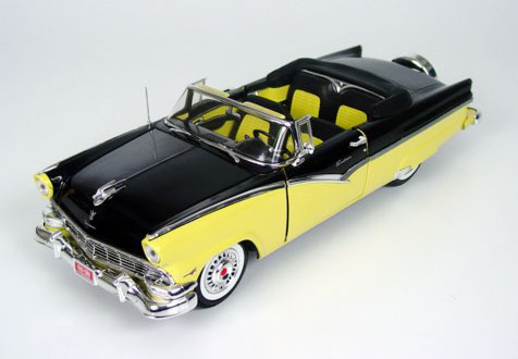 1956 Ford Fairlane Sunliner V8 Convertible - Yellow & Black (Ertl) 1/18