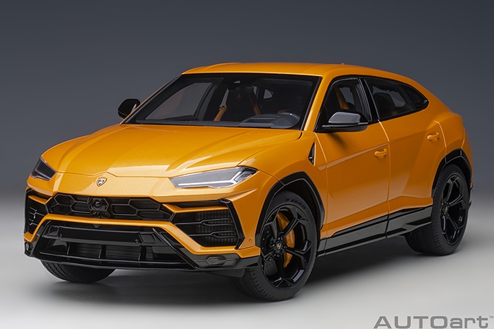 Lamborghini Urus - Arancio Borealis/pearl Orange (AUTOart) 1/18