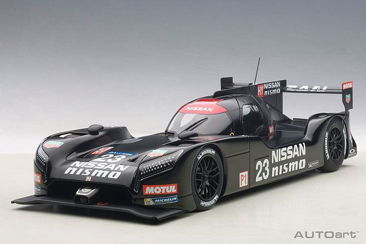2015 Nissan Gt-r LM NISMO Test Car (AUTOart) 1/18