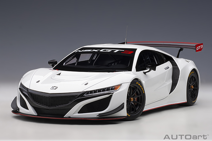 2018 Honda NSX GT3 - White (AUTOart) 1/18