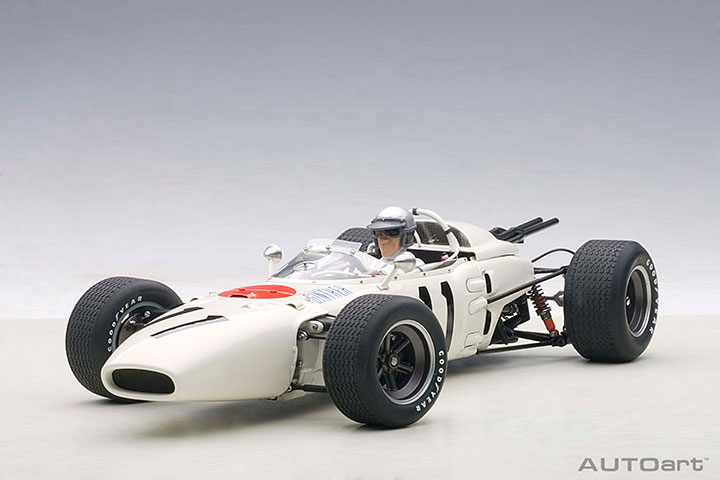 1965 Honda RA272 F1 Grand Prix Mexico - Richie Ginther #11 (AUTOart) 1/18
