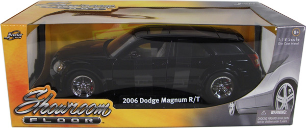 2006 Dodge Magnum R/T Showroom Floor - Black (DUB City) 1/18