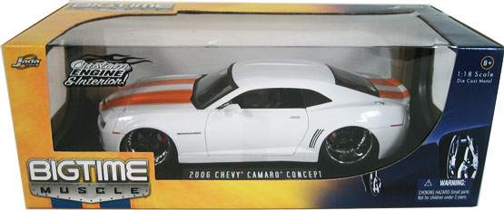 2006 Chevy Camaro Concept - White (DUB City Bigtime Muscle) 1/18