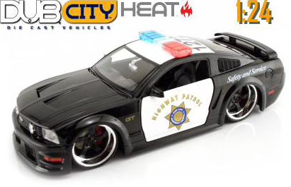 2006 Ford Mustang GT Highway Patrol Police Car (DUB City) 1/24
