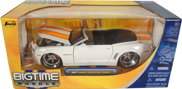 2007 Chevy Camaro Concept Convertible - White w/ Orange Stripes (Bigtime Muscle) 1/24