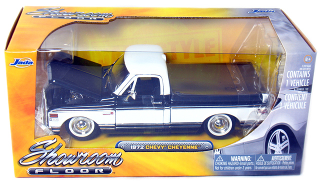 1972 Chevy Cheyenne - Glossy Black (Jada Toys Showroom Floor) 1/24