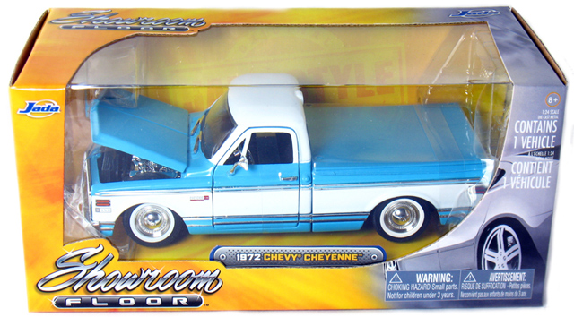 1972 Chevy Cheyenne - Sky Blue (Jada Toys Showroom Floor) 1/24