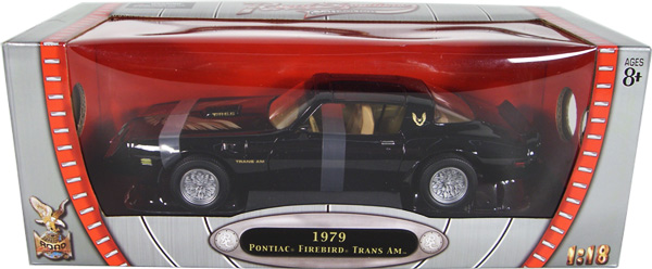 1979 Pontiac Firebird Trans Am - Black (YatMing) 1/18
