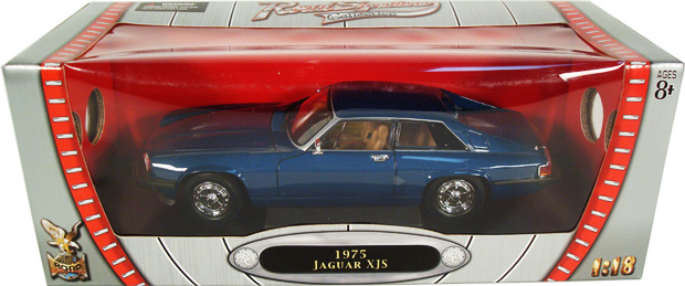 1975 Jaguar XJS - Metallic Blue (YatMing) 1/18