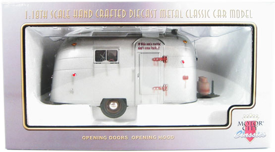 Airstream Camper Trailer - Weathered Stainless (Motor City Classics) 1/18