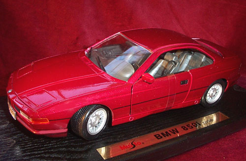 1990 BMW 850i (Maisto) 1/18