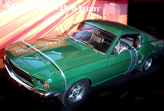 1968 Ford Mustang GT390 - As driven by Steve McQueen in "Bullitt" (AUTOart) 1/18
