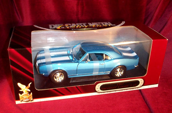 1967 Chevy Camaro Z-28 - Blue (Yat Ming) 1/18