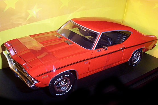 1969 Chevy Chevelle SS396 - Monaco Orange (Ertl) 1/18