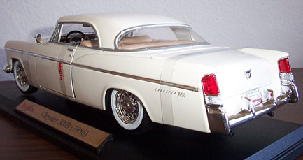 1956 Chrysler 300B - White (Maisto) 1/18
