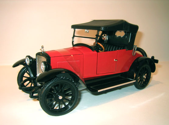 1920 Cleveland Model 40 Roadster - Red (Signature) 1/18