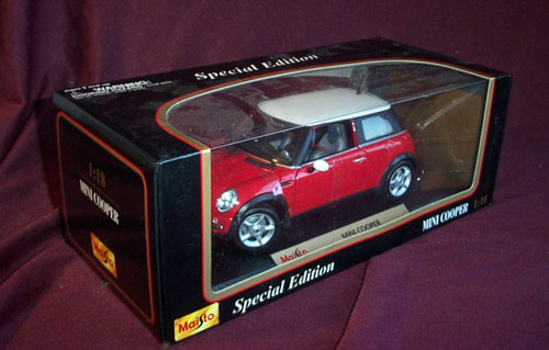 2001 Mini Cooper - Red (Maisto) 1/18