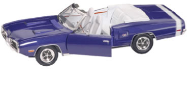 1970 Dodge Coronet R/T - Purple w/ Black Interior (YatMing) 1/18