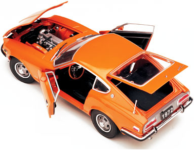 1972 Datsun 240Z - Orange (Sun Star) 1/18
