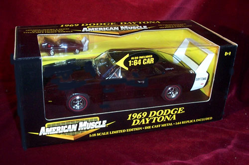 1969 Dodge Charger Daytona Hemi V8 - Black (Ertl) 1/18