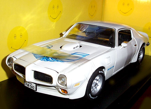 1973 Pontiac Trans Am 'White Lightning' from 'Dazed and Confused' (Ertl) 1/18