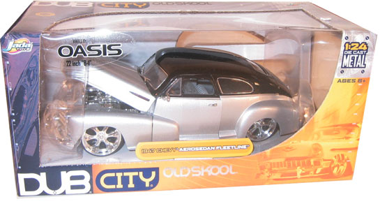 1947 Chevy Aerosedan Fleetline - Silver w/ Maya DTS Rims (DUB City) 1/24