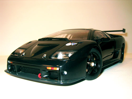 2001 Lamborghini Diablo GTR - Black (AUTOart) 1/18
