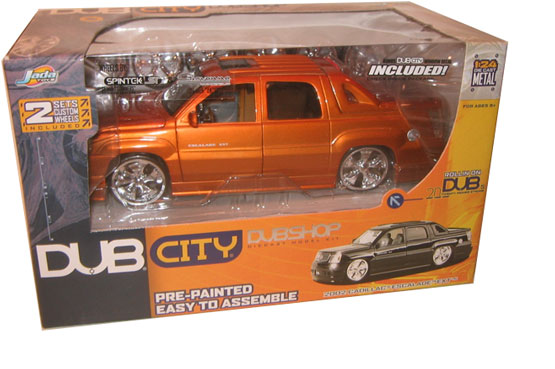 Cadillac Escalade Metal Model Kit - Copper (DUB City) 1/24