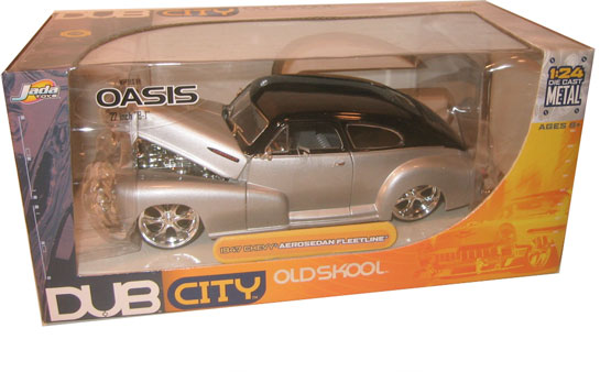 1947 Chevy Aerosedan Fleetline - Silver - Old Skool (DUB City) 1/24