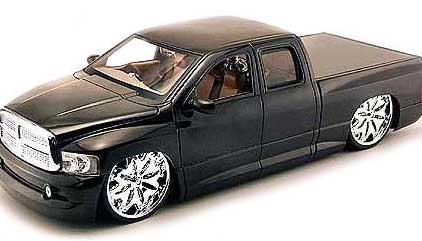 2003 Dodge Ram w/ Spintek "Mask" (DUB City) 1/18