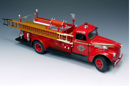 1941 GMC Pumper Firetruck Engine Company No. 3 (Highway 61) 1/16