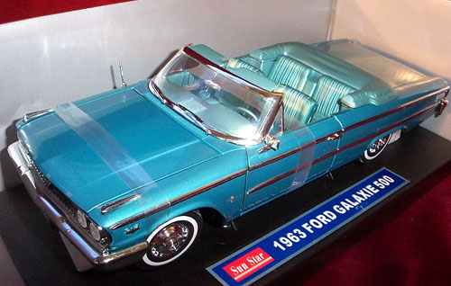 1963 Ford Galaxie 500 Open Convertible - Ming Green (Sun Star) 1/18