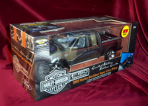 2002 Ford F-150 Harley Davidson Super Crew Pickup (Ertl) 1/18