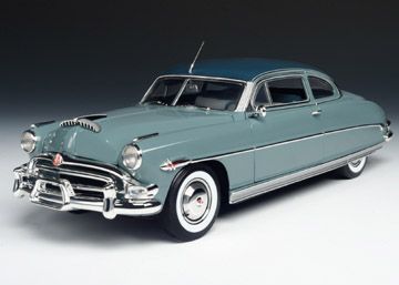 1953 Hudson Hornet Club Coupe - Southern Blue/Broadway Blue (Highway 61) 1/18