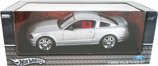 2005 Ford Mustang GT Coupe - Silver (Hot Wheels) 1/18