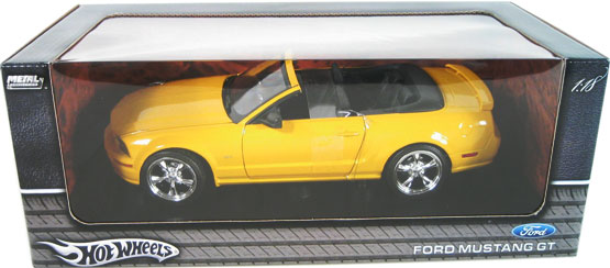 2005 Ford Mustang GT Convertible - Yellow (Hot Wheels) 1/18