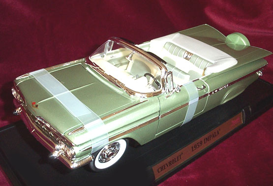 1959 Chevy Impala Convertible - Metallic Green (YatMing) 1/18