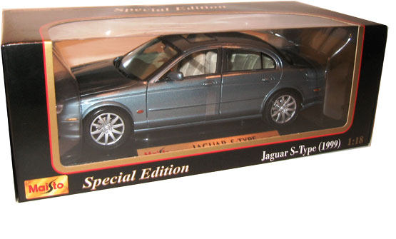 Jaguar S-Type 4.0 - Blue (Maisto) 1/18