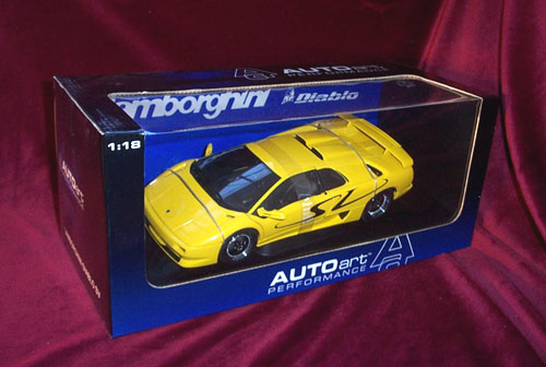 1996 Lamborghini Diablo SV - Yellow (AUTOart) 1/18