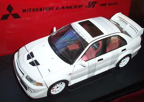 2000 Mitsubishi Lancer EVO VI - White Tommi Makinen Version (AUTOart) 1/18