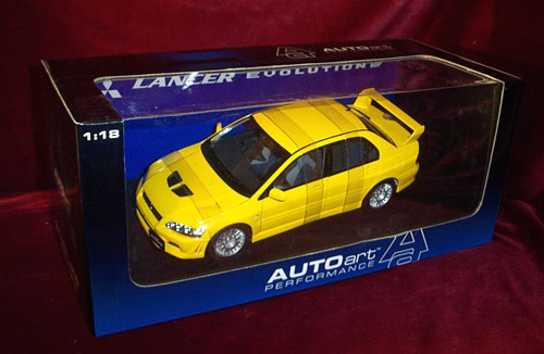 2001 Mitsubishi Lancer EVO VII - Yellow (AUTOart) 1/18