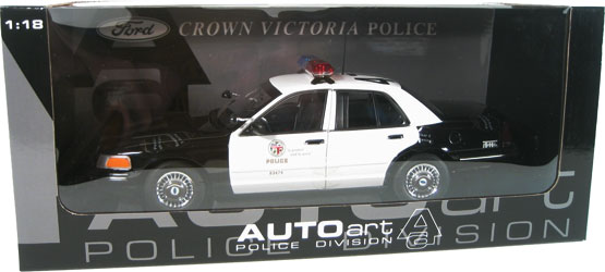 1999 Ford Crown Victoria LAPD Police Car (AUTOart) 1/18