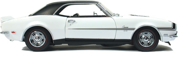 1968 Chevy Camaro RS/SS 396 Vinyl Top - Ermine White (Lane Exact Detail) 1/18