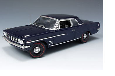 1963 Pontiac Lemans Sport Coupe Nocturne Blue/Black (Highway 61) 1/18