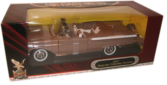 1957 Mercury Turnpike Cruiser - Bronze (YatMing) 1/18