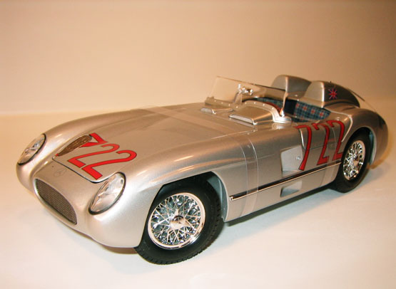 1955 Mercedes 300 SLR #722 Mille Miglia (Maisto) 1/18